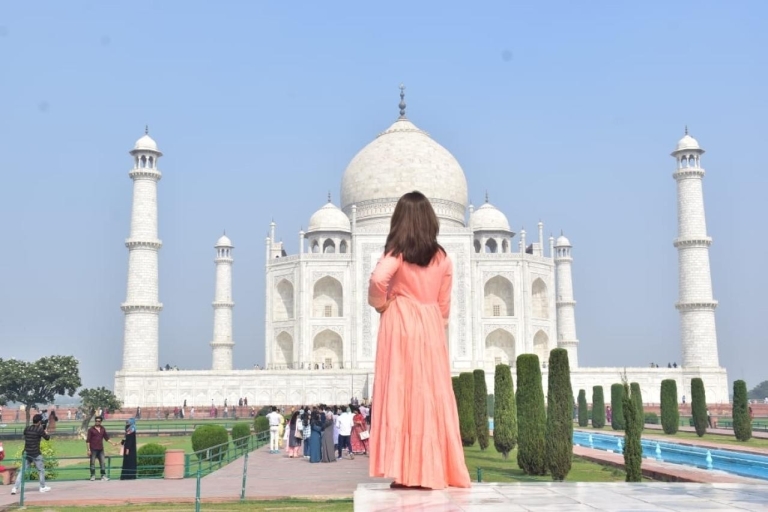 ab Delhi: Skip-The-Line Taj Mahal und Baby Taj TourAb Delhi: Tour mit AC Auto, Fahrer, Reiseführer