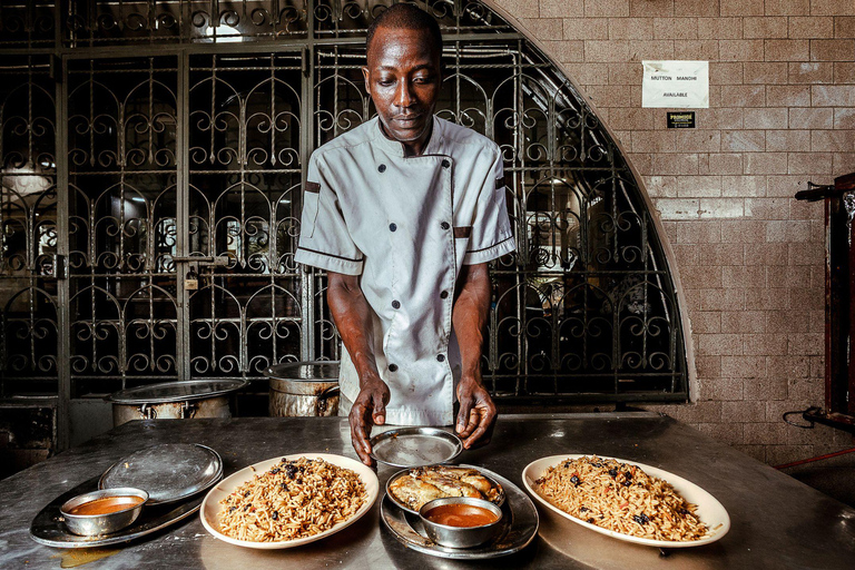 Mombasa: Sultan's Spoon Food Tour with 15+ Tastings