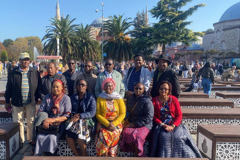 Istanbul: Hemliga skatter Skip-The-Line Tour med lunchTur från mötesplats