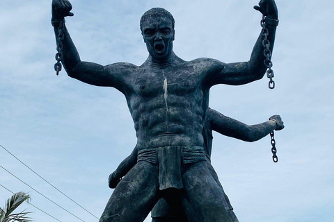 Lagos: Badagry Slave Route Shared Tour with Entry Fees