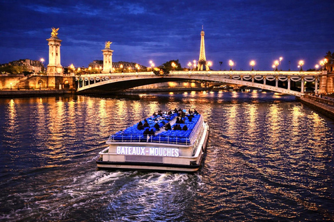 Paris: Evening Lights Cruise with Legendary Bateaux-Mouches