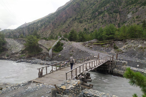 From Kathmandu: 16 Day Annapurna Circuit & Tilicho Lake Trek