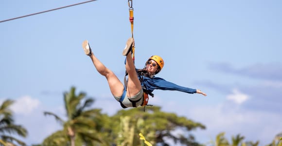 Maui: Dragonfruit Farm Zipline and Farm Tour with Tasting