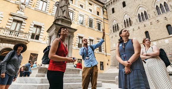 Kleingruppentour – Siena, San Gimignano, Chianti und Mittagessen