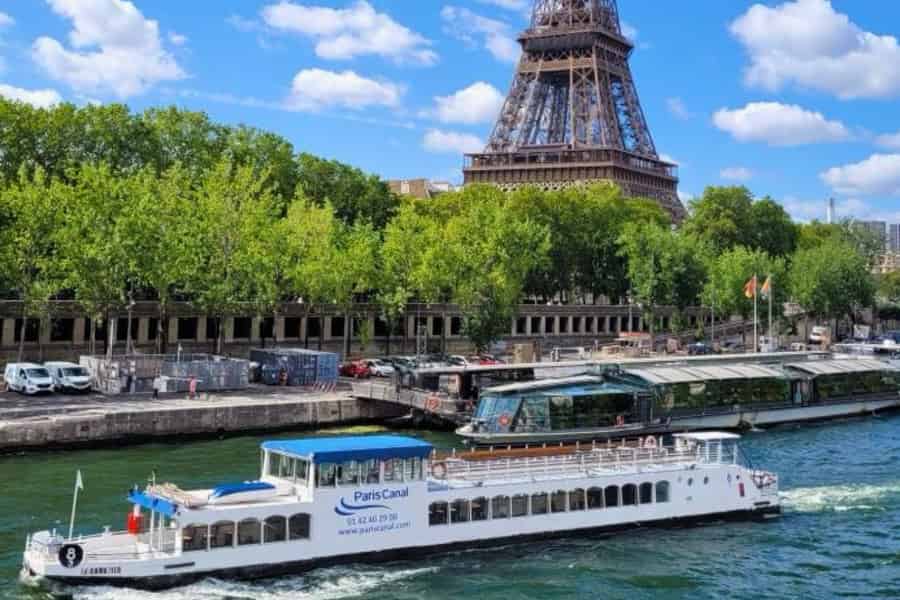 Paris: Happy-Hour-Abendfahrt auf der Seine. Foto: GetYourGuide