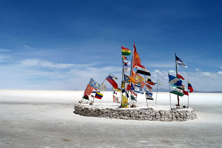 Excursión a Uyuni: Guía en español, desayuno, almuerzo y entradas