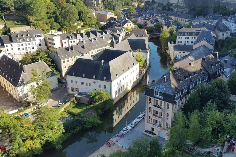 Lovely Romantic Walking Tour in Luxembourg