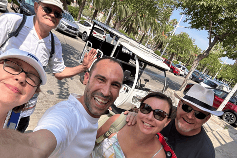 Málaga: Tuk-Tuk Tour 1-HOUR MÁLAGA TUK-TUK TOUR