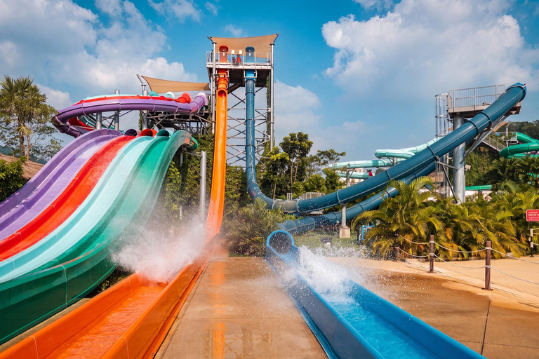 Pattaya: Columbia Pictures Aquaverse Ticket & Hotel Transfer