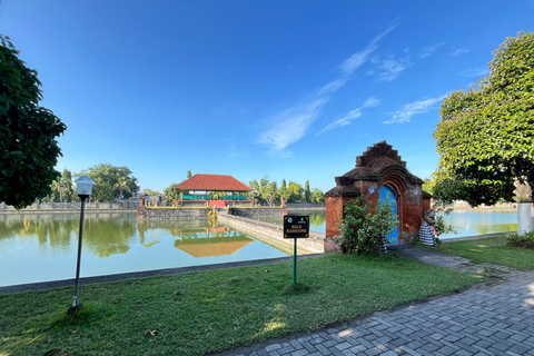 Lombok: Car Hire With Driver LUXURY CAR 10 HOURS