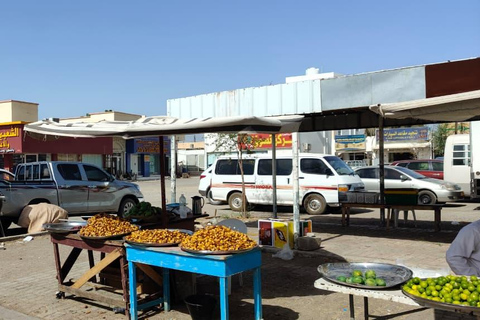 Muscat: Visit Sinaw Market, Izki Village, & Jarnan Cave Tour