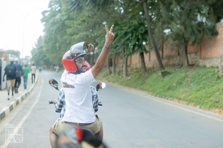 Kigali: Private Motorcycle Road Trip with Local Guide Kigali - Kibuye - Kigali (2 Days / 1 Night)