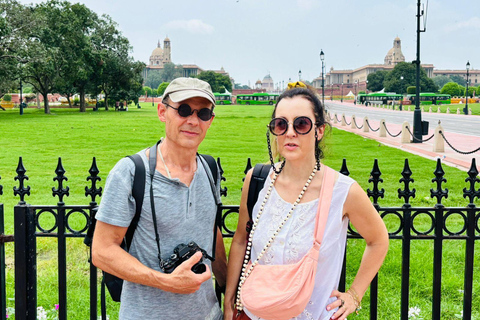 Delhi: Old & New Delhi Full-Half Day Tour Options Available Full Day Tour with Guide Only - (Without Car & Driver)