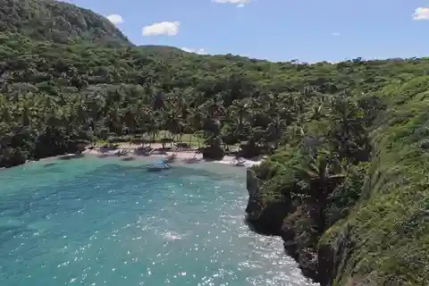 Las Galeras: Caminhada guiada em Playa Madama com tempo na praia