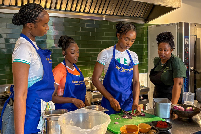 Accra: Ghanaian Market Tour and Cooking Class