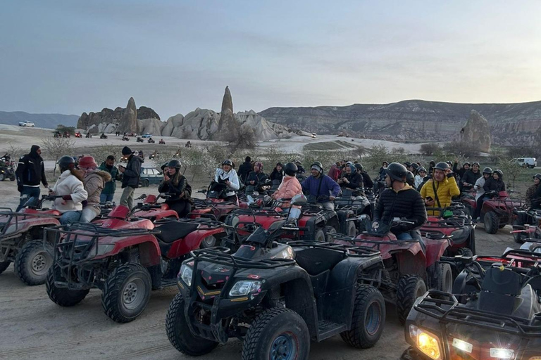 Cappadocia: safari in jeep con tour di 1 ora in ATVCappadocia: safari in jeep con tour di 1 ora in All-terrain vehicle