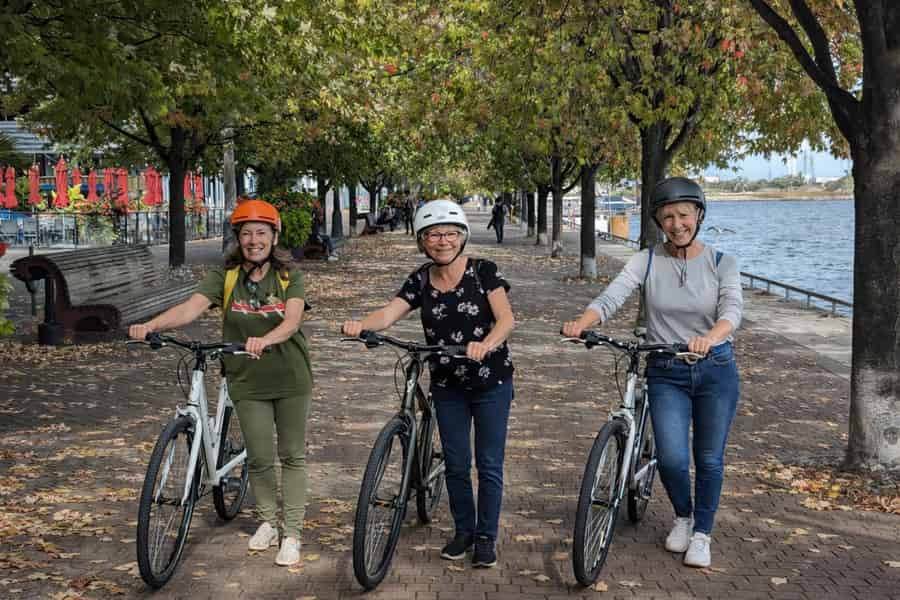 Torontos beste Highlights: Radtour zu Geschichte und Kultur. Foto: GetYourGuide Torontos beste Highlights: Radtour zu Geschichte und Kultur. Foto: GetYourGuide