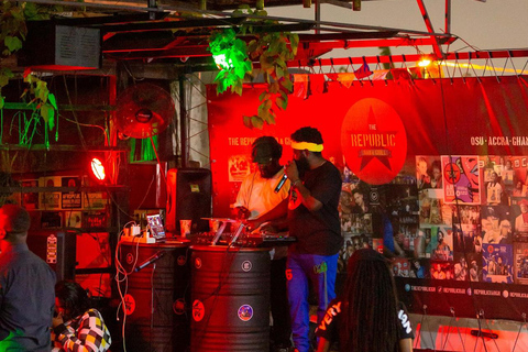 Vivi la vita notturna di Accra: musica, drink, feste e vibrazioni