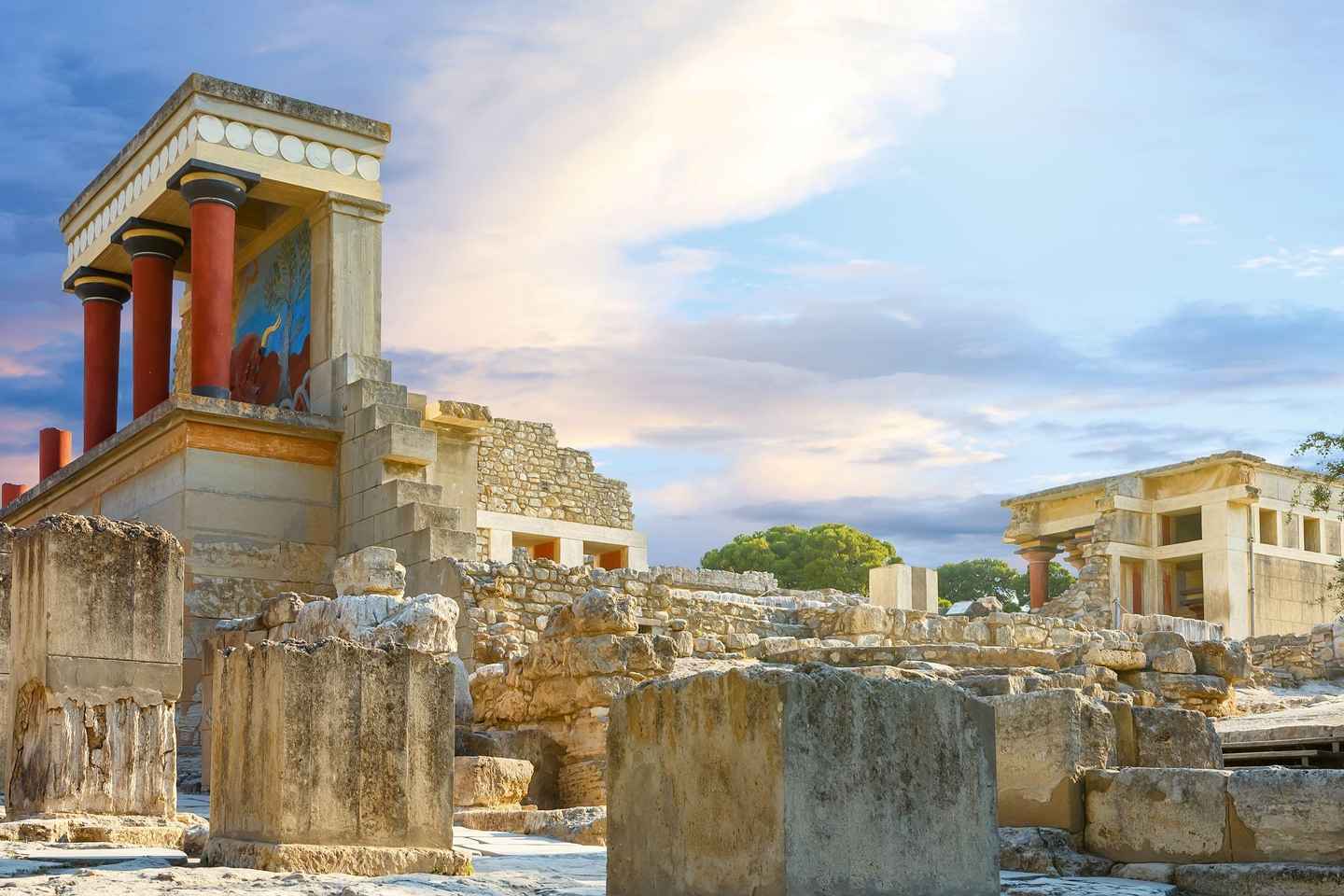 From Chania: Knossos & Heraklion Guided Tour with Transfer - From Chania: Knossos & Heraklion Guided Tour with Transfer
