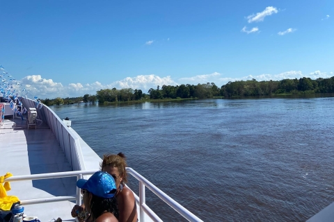 Boat travel in Amazon - Go wherever you want in Amazon!