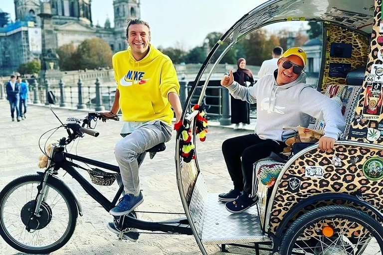 Rickshaw day trip Adventure full of culture and fun! with hotel pickup Rickshaw adventure full of culture and fun! Hotel pick-up included