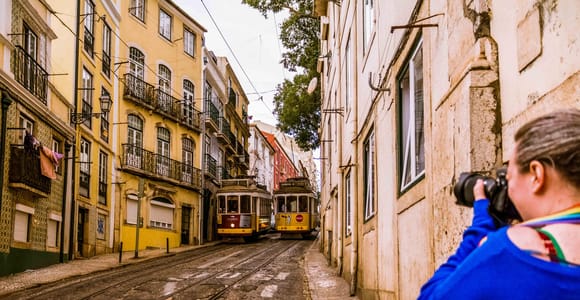 Alfama-Fotowanderung: Lissabon-Fototour mit einem Einheimischen