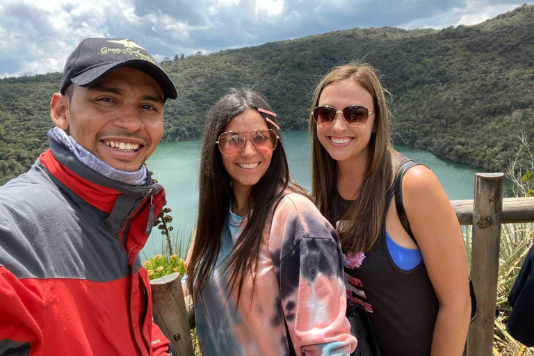 Tour condiviso della Cattedrale di Sale di Zipaquirá e del Lago GuatavitaSolo la Cattedrale di Sale di Zipaquira