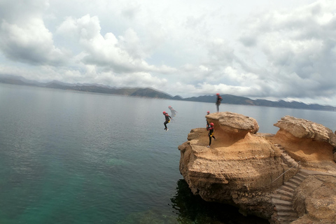 Mallorca: Aventura de 3 días - Senderismo, Coasteering y ...