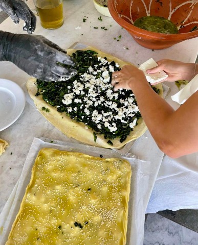 Visit Paros Greek Cooking Class with Full Meal in Antiparos