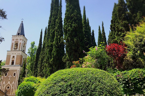 Tbilisi: Kakheti Wine, Bread, & Sighnaghi Day Trip