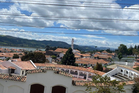 Visita Guatavita e Casa loca
