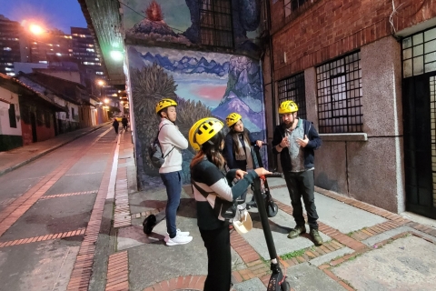 Bogotá: Arte Callejero y Graffiti en Scooter por La CandelariaBogotá: Explora los Graffitis de La Candelaria con E-Scooter