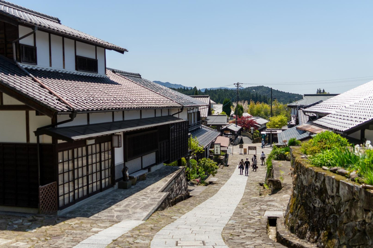 Nakasendo Samurai Road Hiking tour from Nagoya