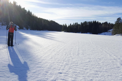Oslo: Wilderness Skiing Tour with Lunch by the Fire