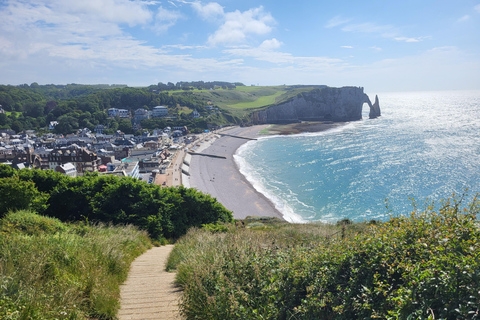 From Paris: Rouen, Etretat & Honfleur Private Day Trip Rouen Etretat and Honfleur: Private Tour from Paris