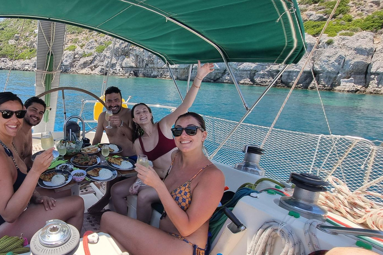 Rhodes Private Luxury Day Cruise Lunch, Coctails, Champagne