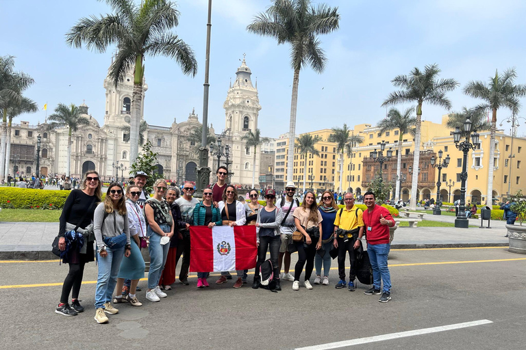 Enjoy Lima Walking Historic Center, Plaza San Martin and Plaza de Armas Enjoy Lima Walking Tour Historic Center, Plaza San Martin and Plaza de Armas