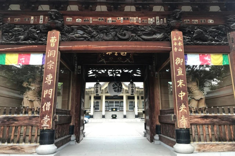 Sapporo : Temples & Neon: The Hidden History of Susukino