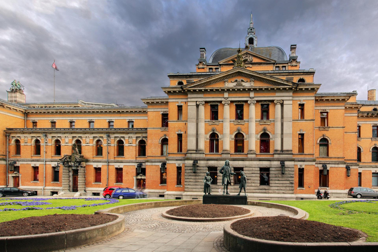 Oslo Old Town Country History Private Guided Walking Tour 2-hour: Old Town Tour