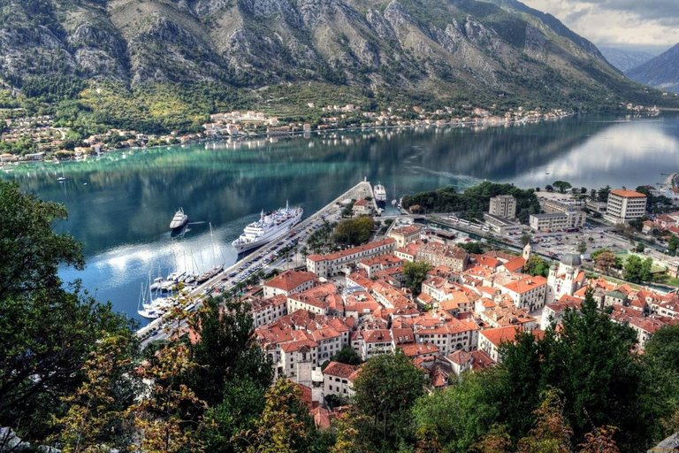 Private 2-hour Our Lady of the Rock & Perast by speedboat 2-hour Our Lady of the Rock & Perast by speedboat