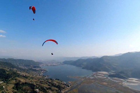 Parapendio in Nepal