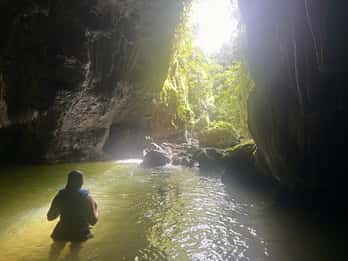 Charco Azul, grotter, fossefall, strand, gratis drikkevarer for voksne