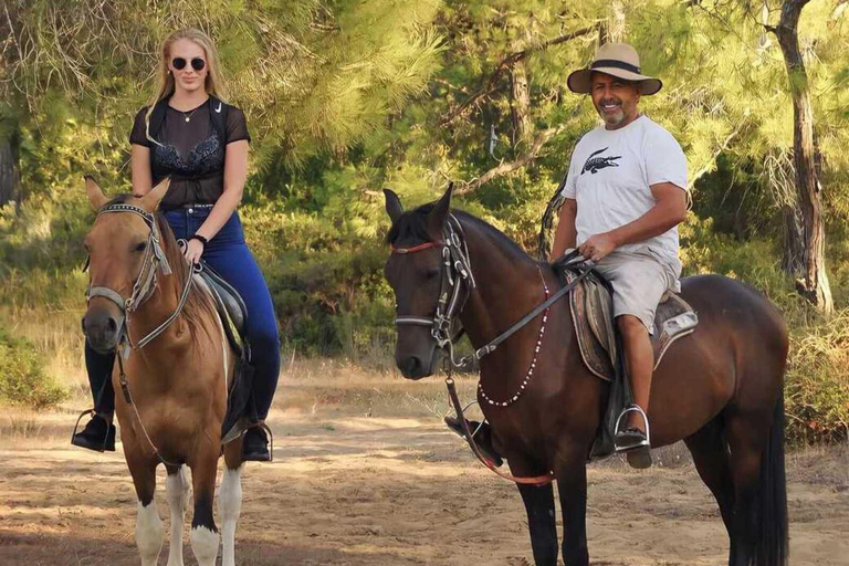 Manavgat Side: Ridning på stranden och i skogenHotelltransfer ingår