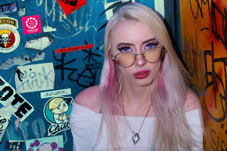 Tokyo: 1-hour private photo shoot 1-hour private photo shoot in Tokyo (solo, couples, and families welcome)