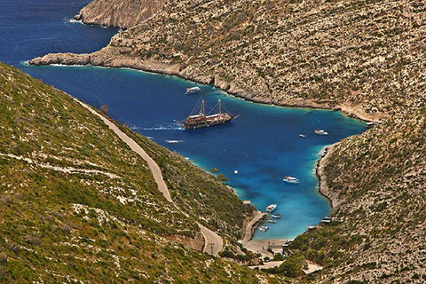 Zakynthos Cruise Ship Tour: Shipwreck, Blue Caves & Xigia