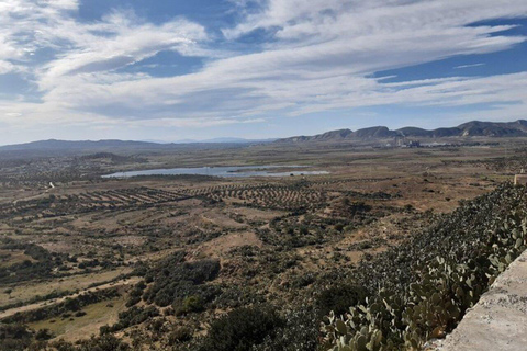 Tunis:Poza czasem berberyjskie wioski Tekrouna i Zriba Alia