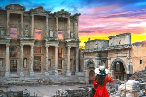 Z Bodrum: całodniowa wycieczka po Efezie z lunchem w formie bufetuCałodniowa wycieczka po Efezie