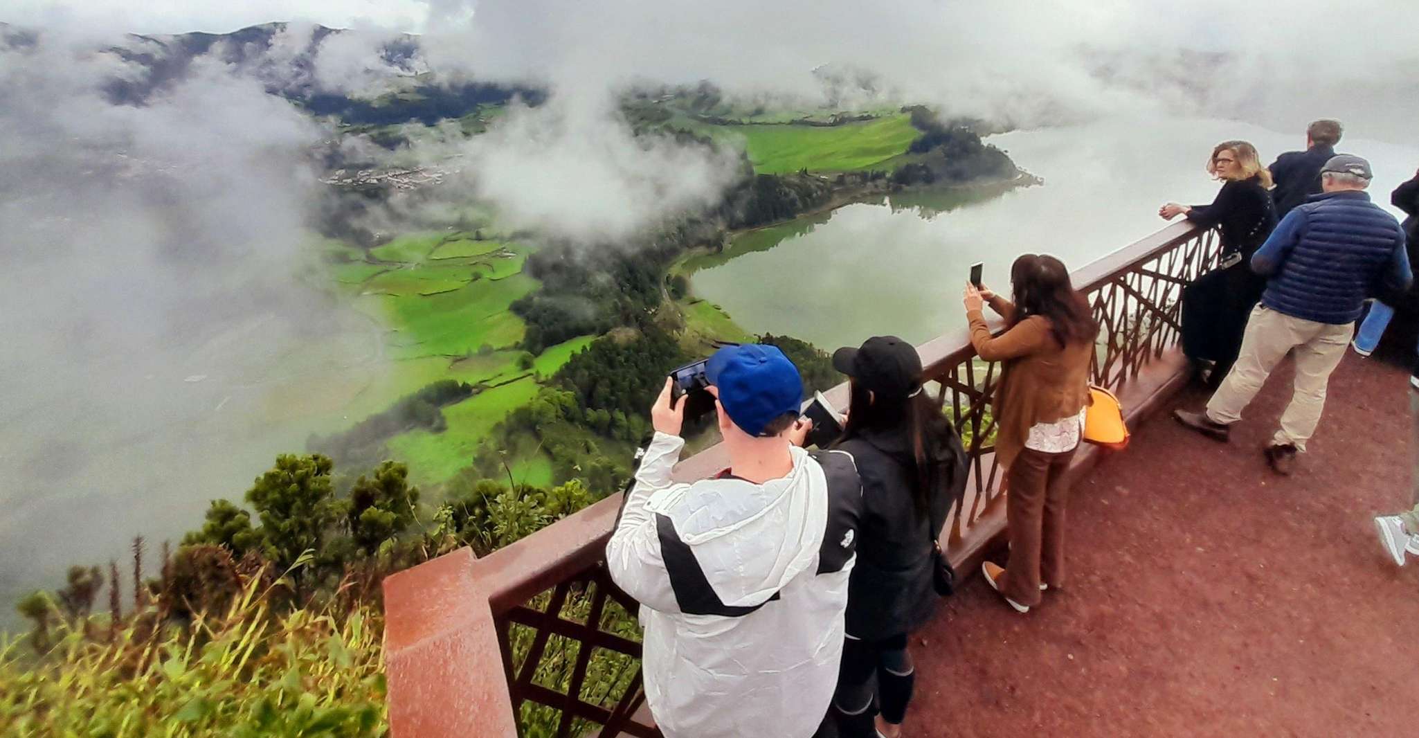 Azores, Furnas & Nordeste Volcano Full-Day Tour with Lunch - Housity