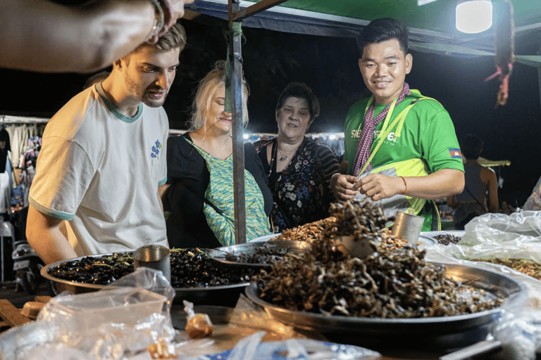 Siem Reap: Countryside Bike Tour & Evening Foodie Full-Day Haft Day: Evening Food Tour