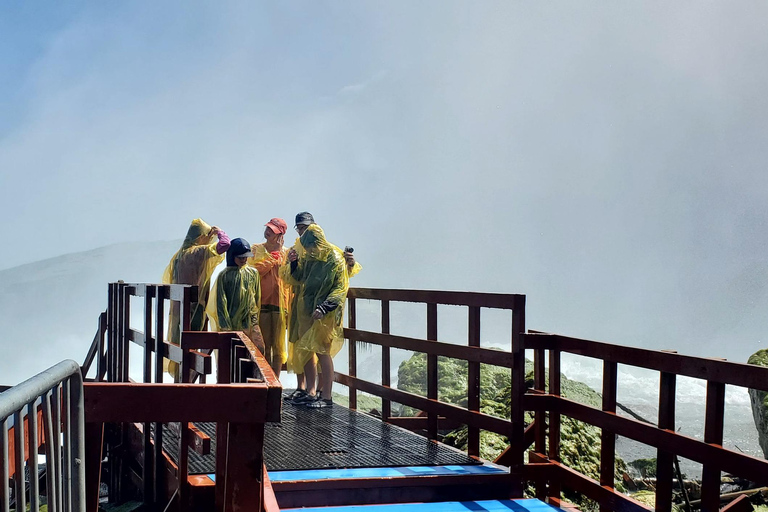 Niagara Falls VS/Canada tour in kleine groep Winteravontuur